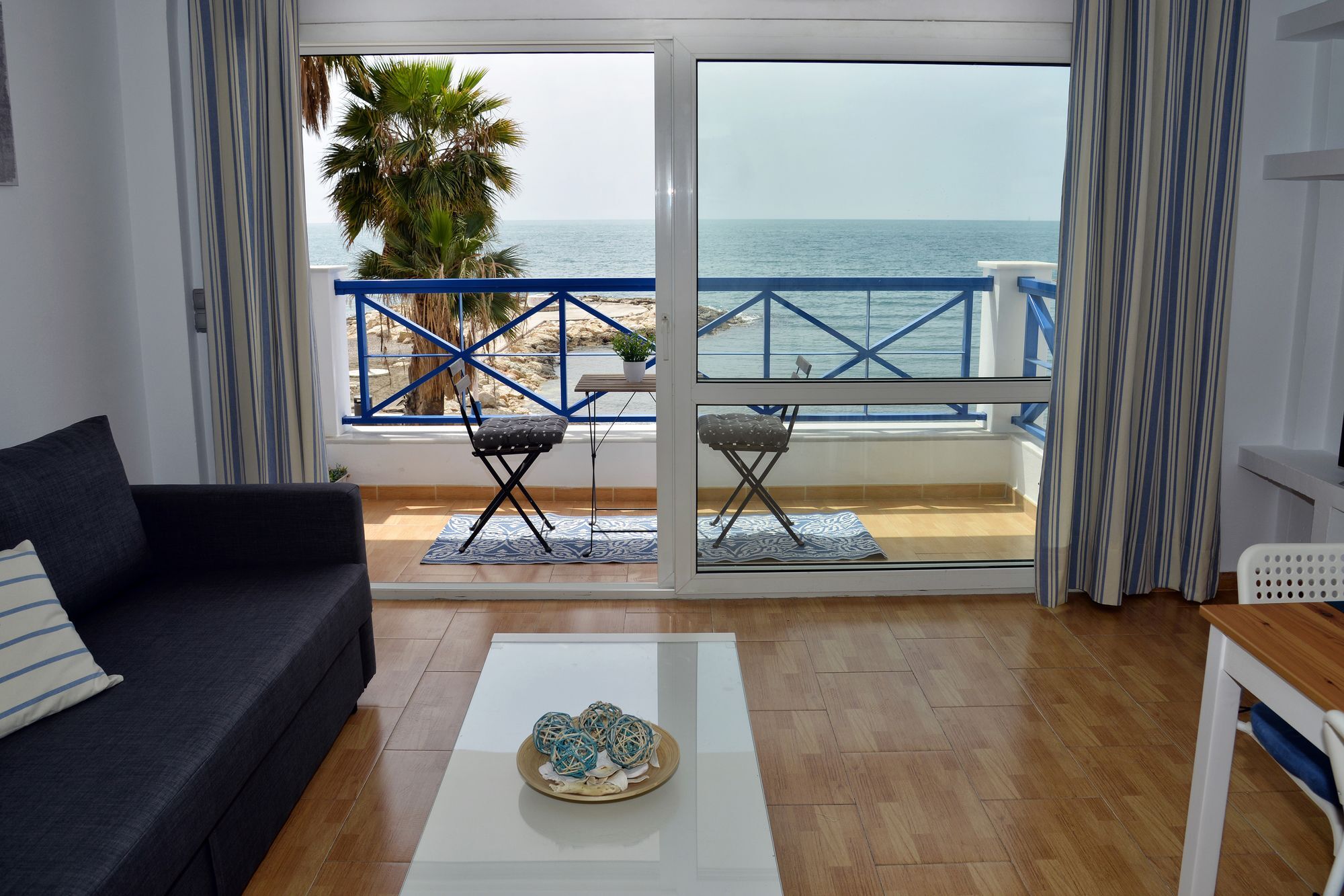 Apartamentos Cenacheros - Wondersisters Málaga Esterno foto